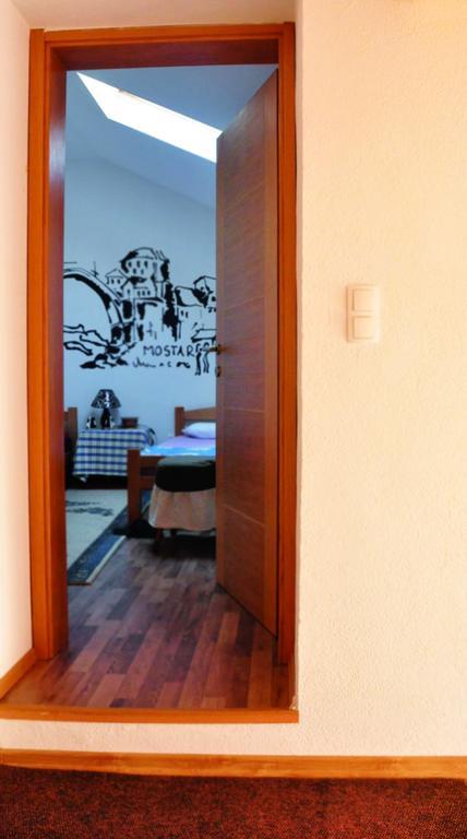 Guest House Mirza Mostar Bagian luar foto